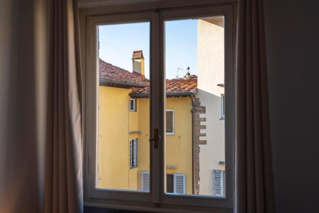 Ponte Vecchio'S Penthouse Lägenhet Florens Exteriör bild
