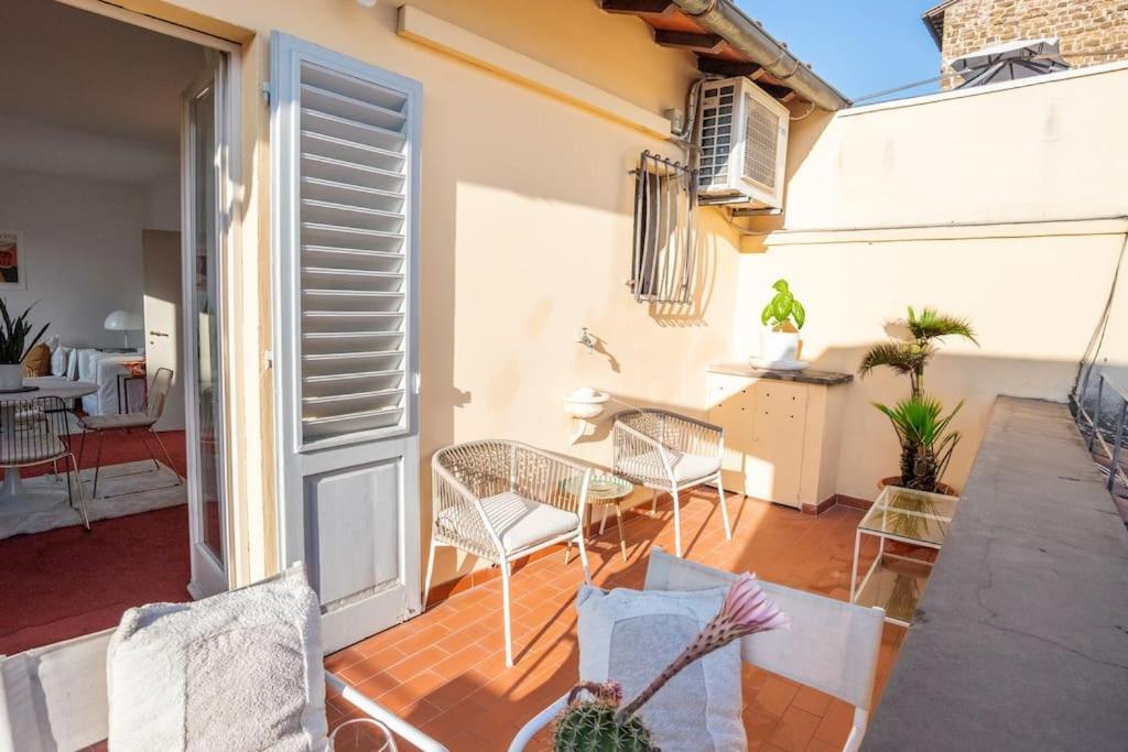 Ponte Vecchio'S Penthouse Lägenhet Florens Exteriör bild